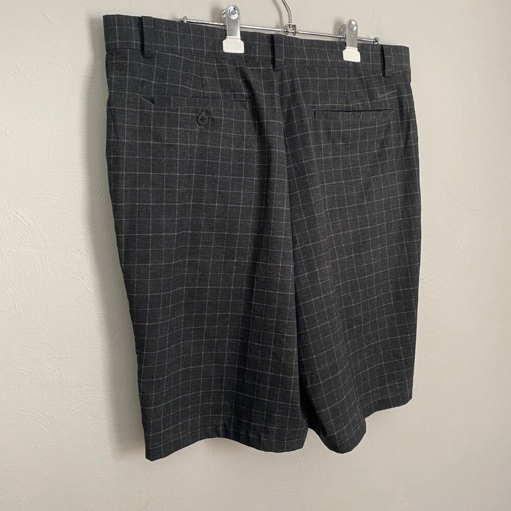 Dri-Fit Golf shorts Nike Tour Performance Gray Check Sz 36 Chino Logo Walking - Picture 3 of 12